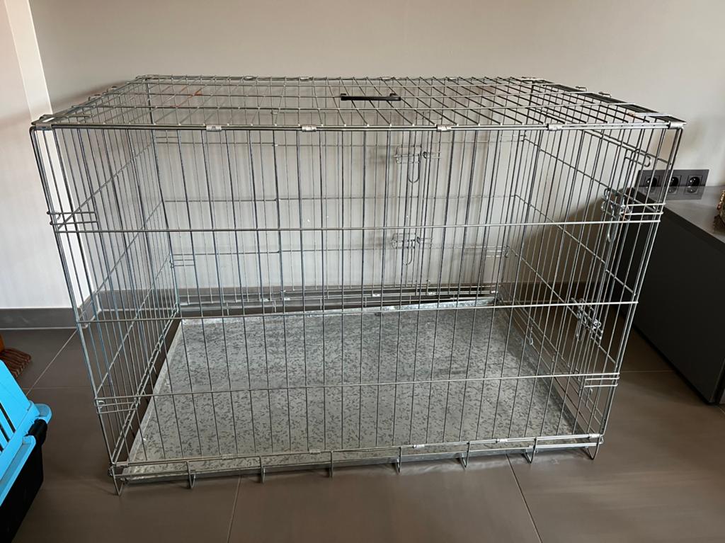 Hondenbench staaldraad afmeting 107x70x77cm, Dieren en Toebehoren, Hondenhokken, Ophalen, Zo goed als nieuw