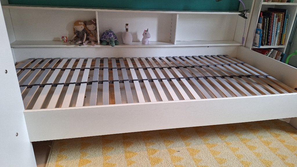 Stapelbed met makkelijk trapje en opbergruimte per kind, Ophalen, Gebruikt, 90 cm, Eenpersoons