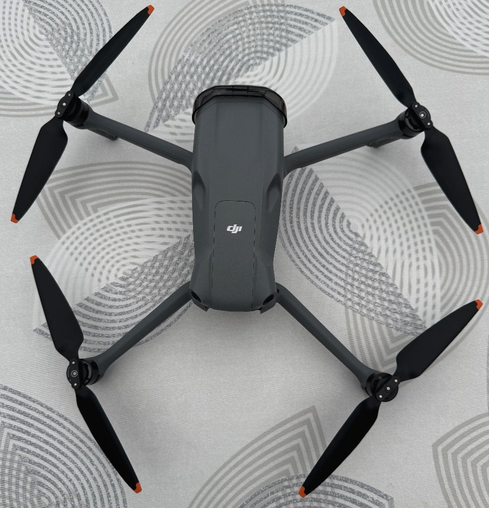 DJI air 3 (te repareren), TV, Hi-fi & Vidéo, Drone avec caméra, Enlèvement ou Envoi, DJI, Ne fonctionne pas
