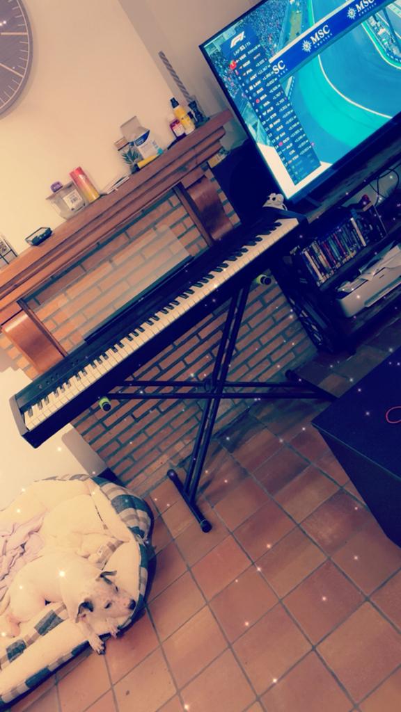 Roland fp60, Muziek en Instrumenten, Keyboards, Ophalen, Zo goed als nieuw, Roland