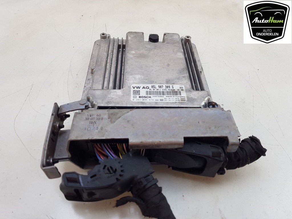CALCULATEUR MOTEUR ECU Volkswagen Crafter (SY), Autos : Pièces & Accessoires, Robert Bosch AG, Volkswagen, Utilisé, Robert-Bosch-Allee 1
74232  Abstatt, DE