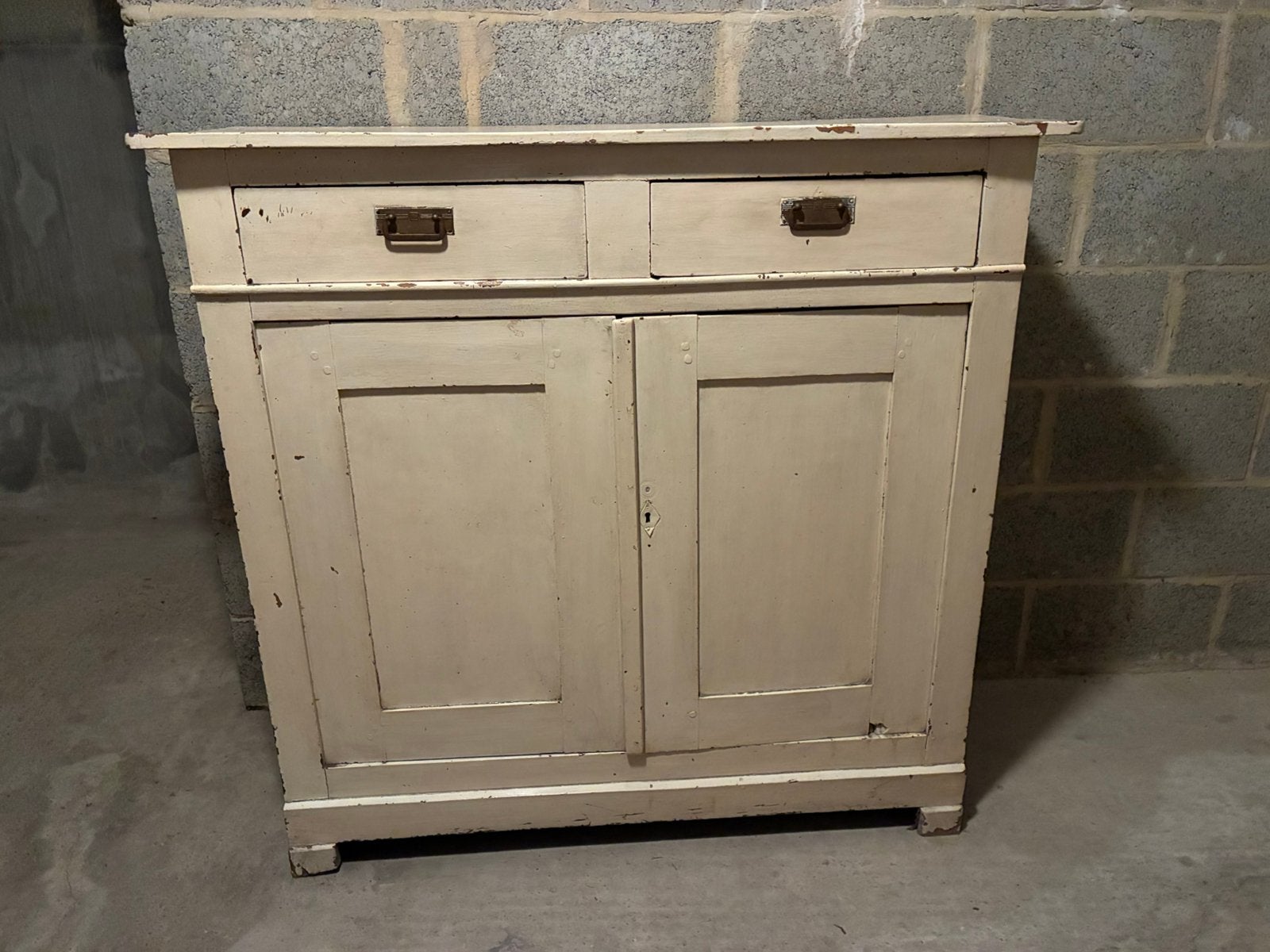 Oude kast, Ophalen