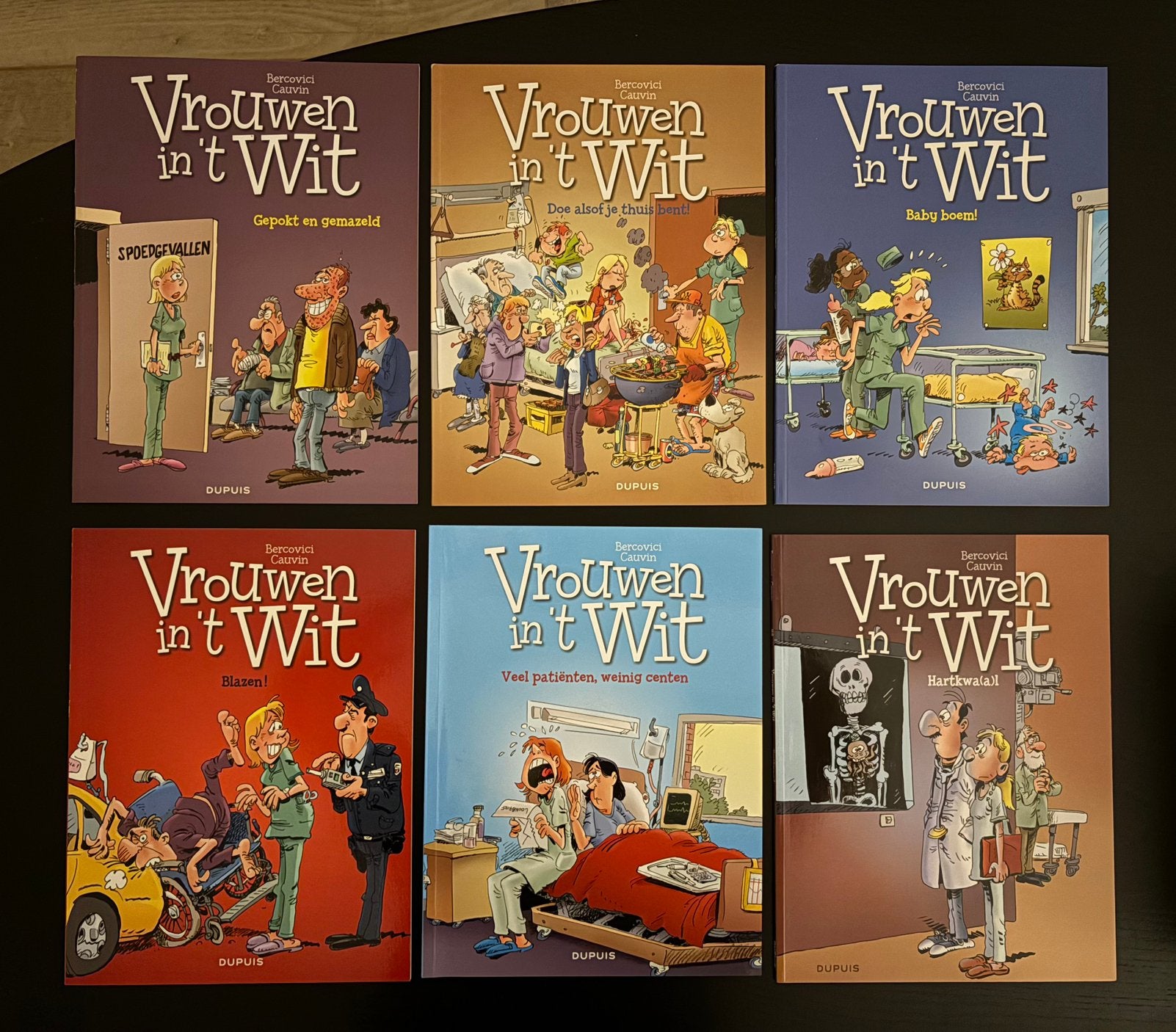 Bercovici Cauvin Vrouwen in ‘t wit complete reeks 42 delen, Boeken, Verzenden, Zo goed als nieuw