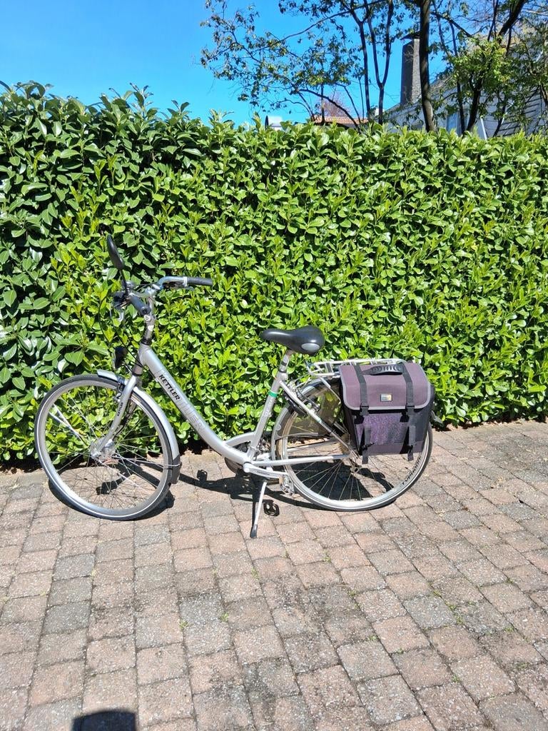 Damesfiets, Ophalen