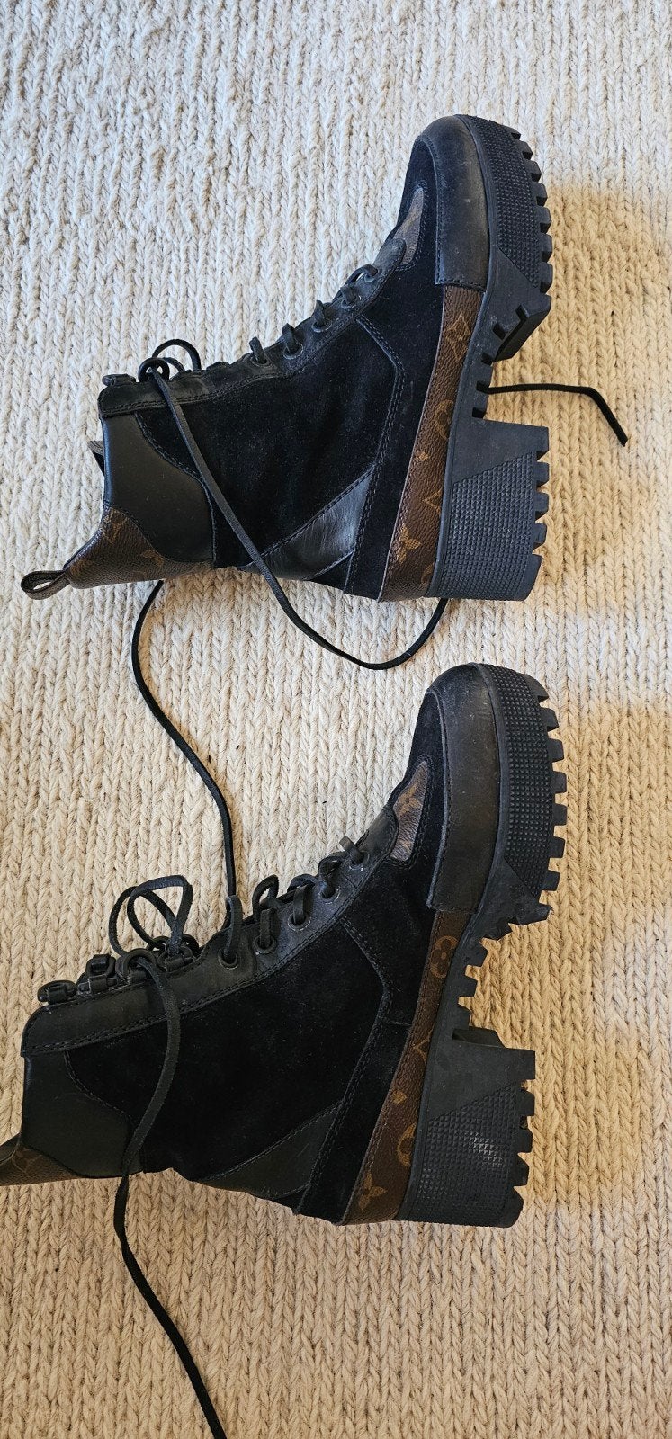 louis vuitton boots, Hoge laarzen, Zwart, Ophalen of Verzenden, Zo goed als nieuw