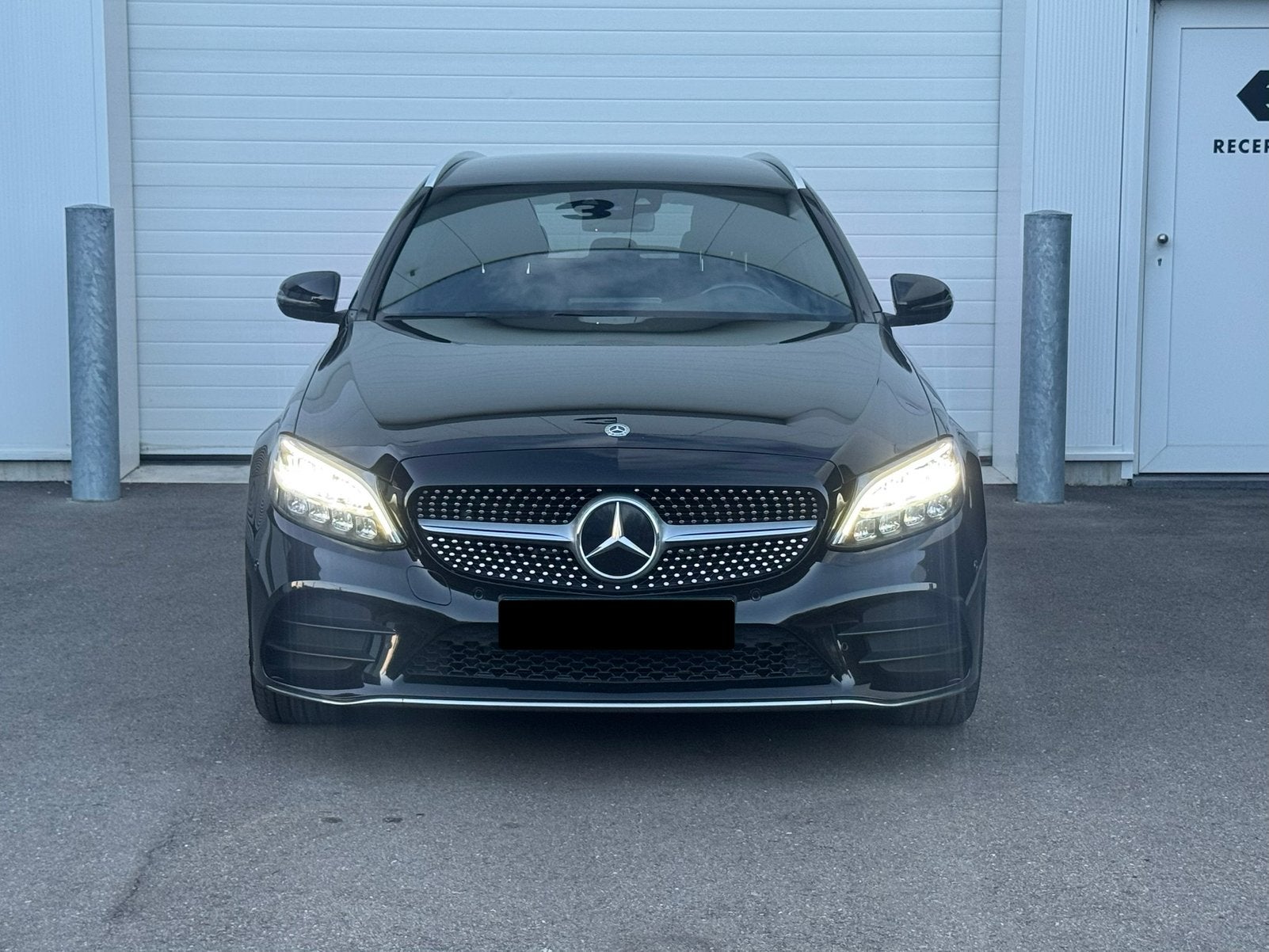 Mercedes-Benz C 200 4-Matic AMG-pakket garantie 12 maanden, Auto's, Automaat, 4 cilinders, Zwart, Bedrijf