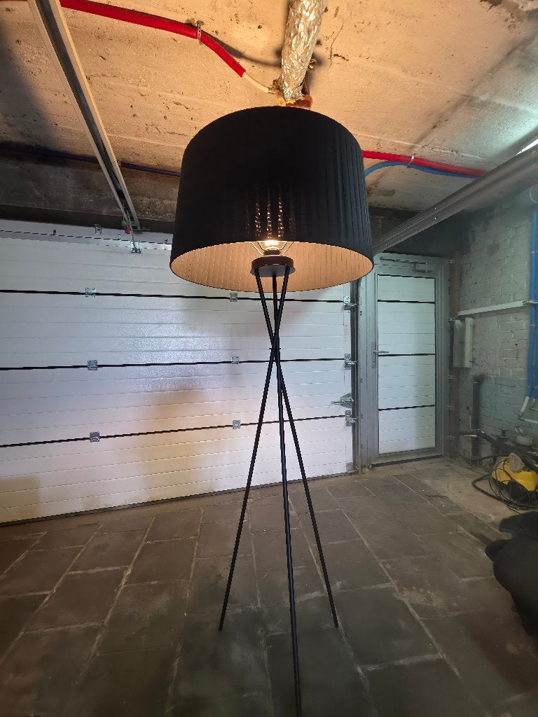 Lampadaire Santa & Cole Tripode G5 – Original, Enlèvement, Comme neuf, Métal, 150 à 200 cm