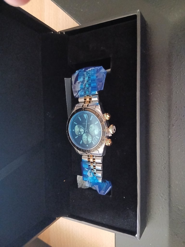Solmani horloge, Bijoux, Sacs & Beauté, Montres | Hommes, Autres marques, Enlèvement ou Envoi, Acier, Acier