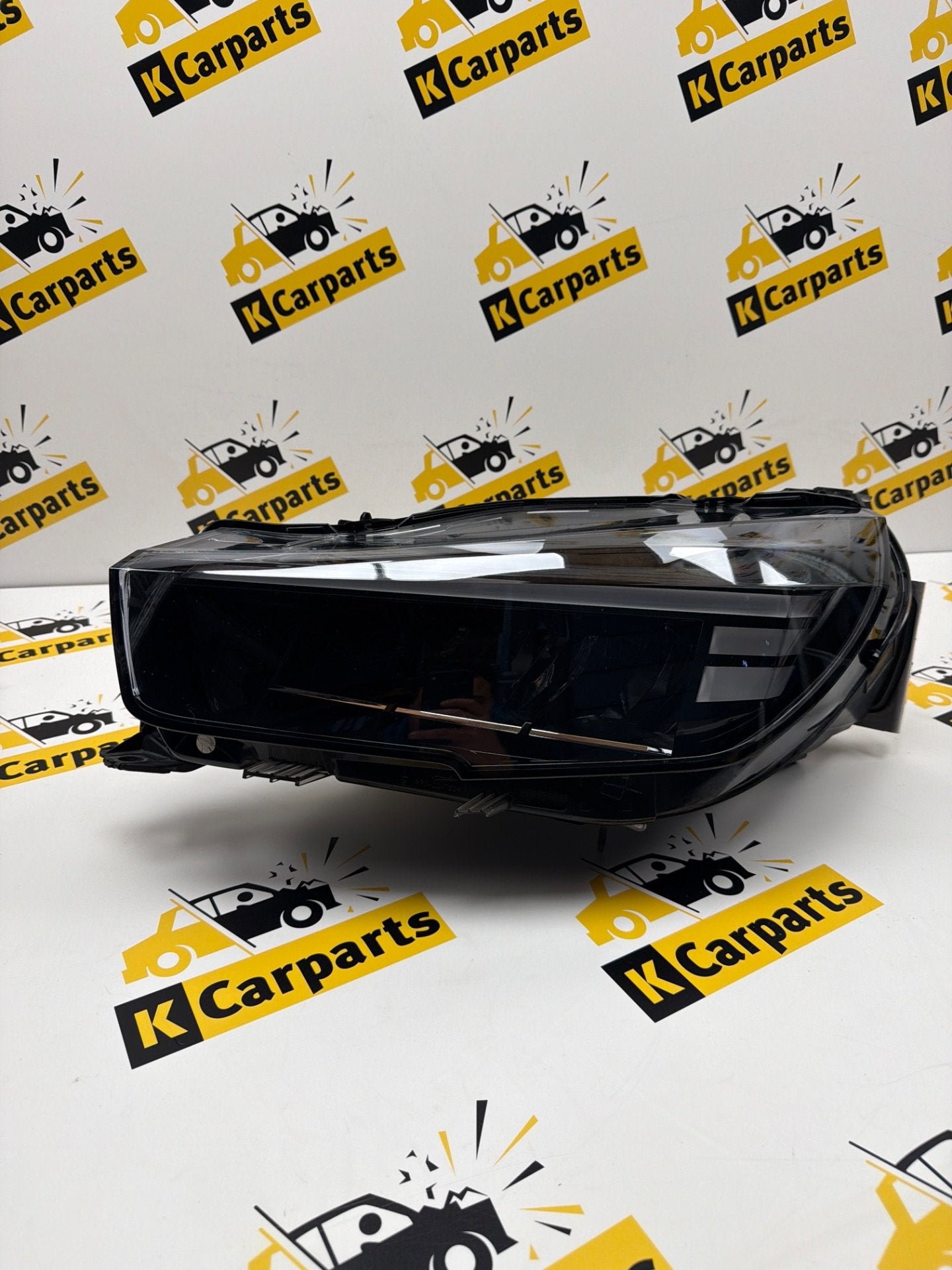 Phare gauche complet pour Opel Corsa F Facelift 9868999680, Opel Automobile GmbH, Opel, Bahnhofsplatz 1
65423  Russelsheim am Main, DE