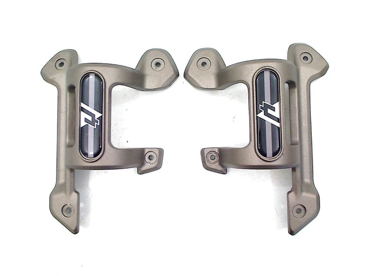 VOORVORK KAP set L + R QJMOTOR SRV 600 V 2026 (01-2026/-), Motoren, Dhr. S. di Majo, Gebruikt, Info@cama-motorparts.nl, P.J. Troelstraweg 8 8
3144 CX  MAASSLUIS, NL