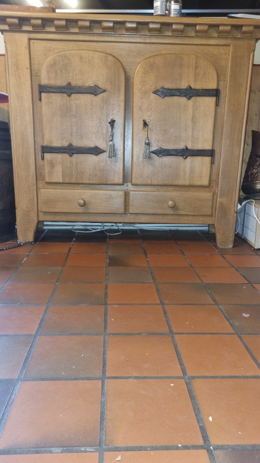 Meuble salle à manger en chêne, Enlèvement