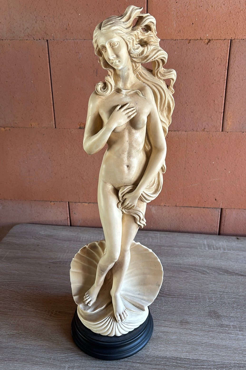 Zwaar decoratief Venusbeeld op schelp, Antiek en Kunst, Kunst | Beelden en Houtsnijwerken, Ophalen, 50 - 100 cm, Op sokkel, Beeld