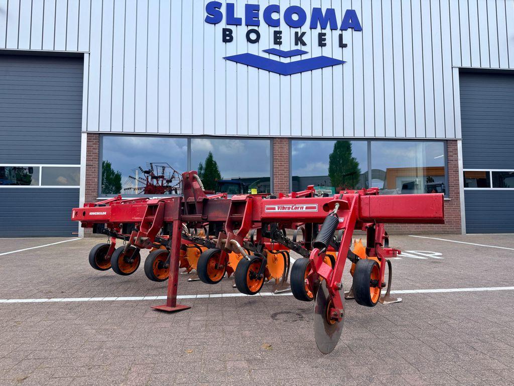 Kongskilde VIBROCORN Schoffelmachine, Articles professionnels, Protection des cultures et Fertilisation