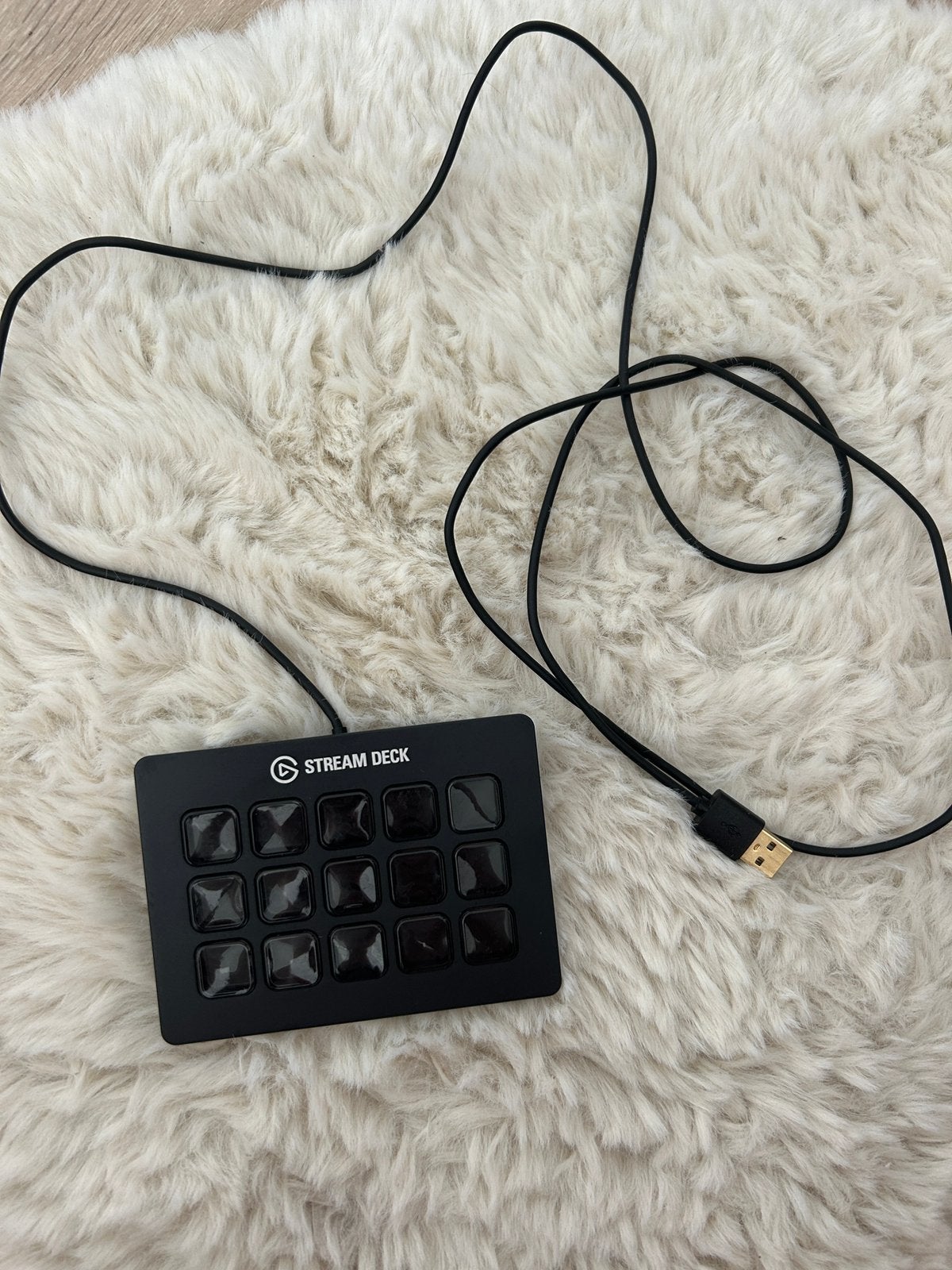 Te koop: Elgato Stream Deck (15 toetsen) – Zo goed als nieuw, Musique & Instruments, Tables de mixage, Comme neuf, Enlèvement ou Envoi