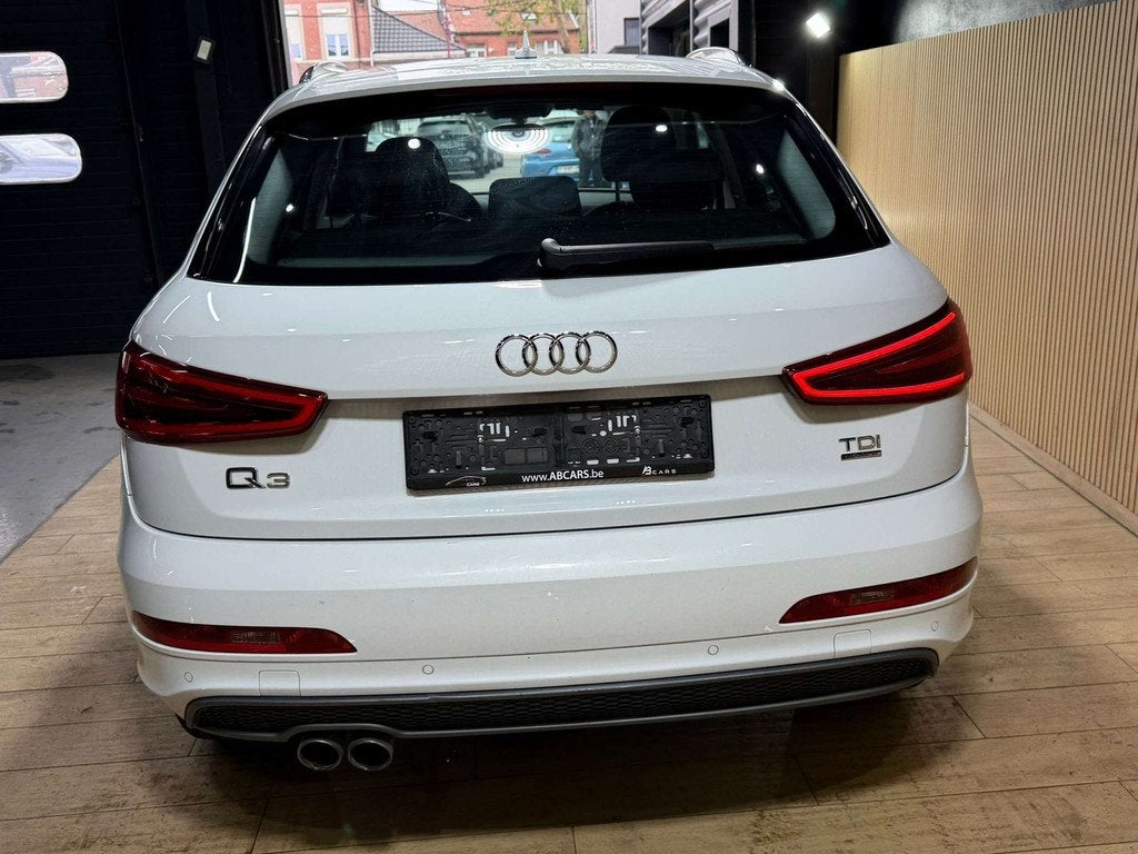 Audi Q3 2.0 TDi Quattro S line S tronic * GARANTIE 12 MOIS *, Auto's, Automaat, Euro 5, Stof, Gebruikt