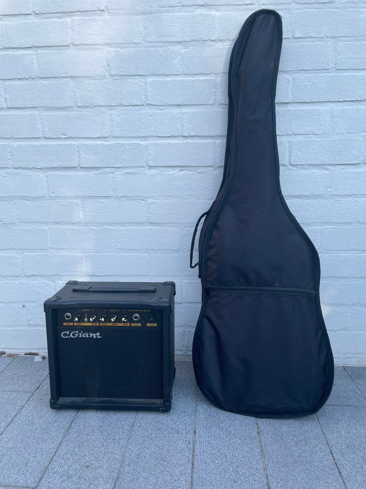 Elektrische gitaar met versterker, Musique & Instruments, Instruments à corde | Guitares | Électriques, Enlèvement, Utilisé, Avec ampli