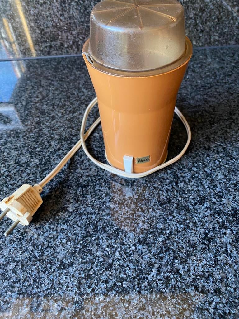 Vintage koffie molen om koffie bonen te malen, Ophalen of Verzenden, Zo goed als nieuw