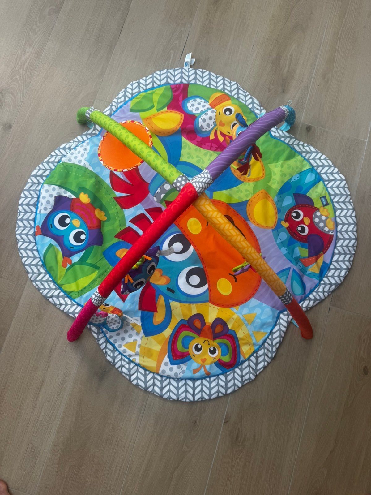Tapis d’éveil Playgro, Enfants & Bébés, Enlèvement, Utilisé