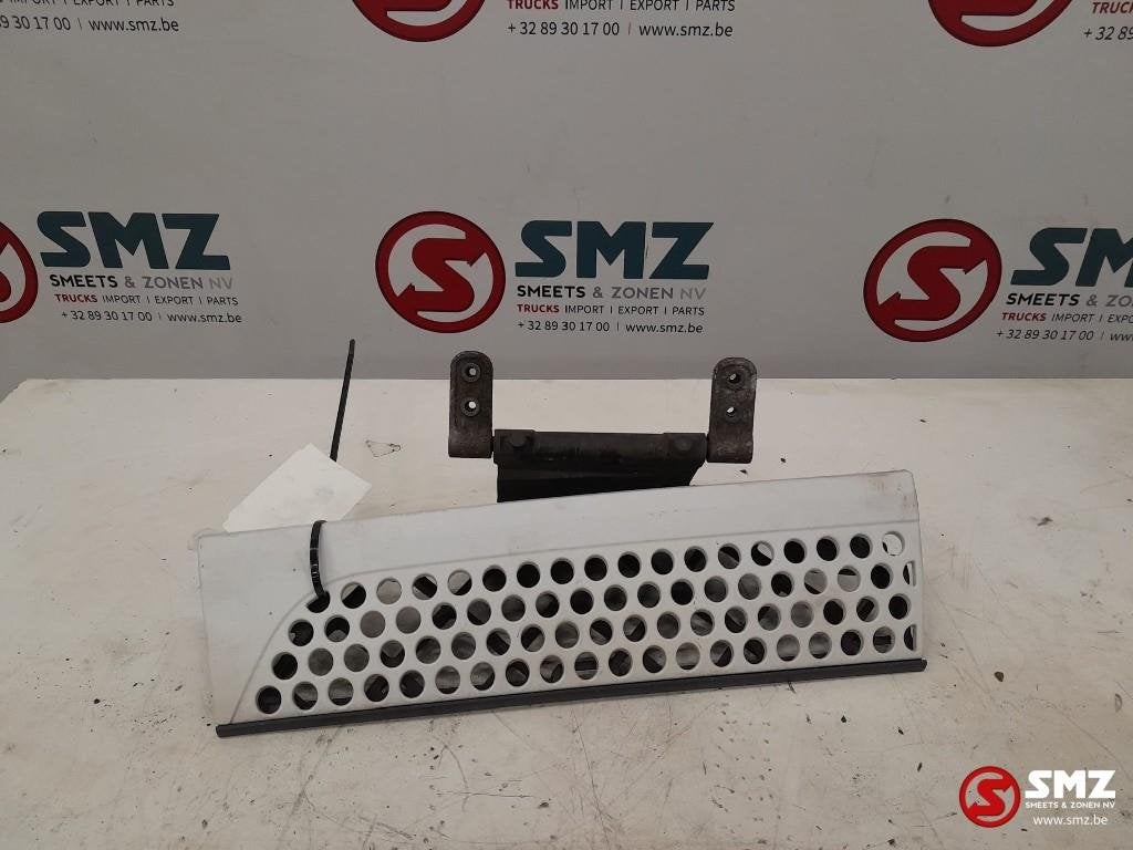 Occ grille linksonder Mercedes, Gebruikt, Mercedes-Benz, Carrosserie en Plaatwerk