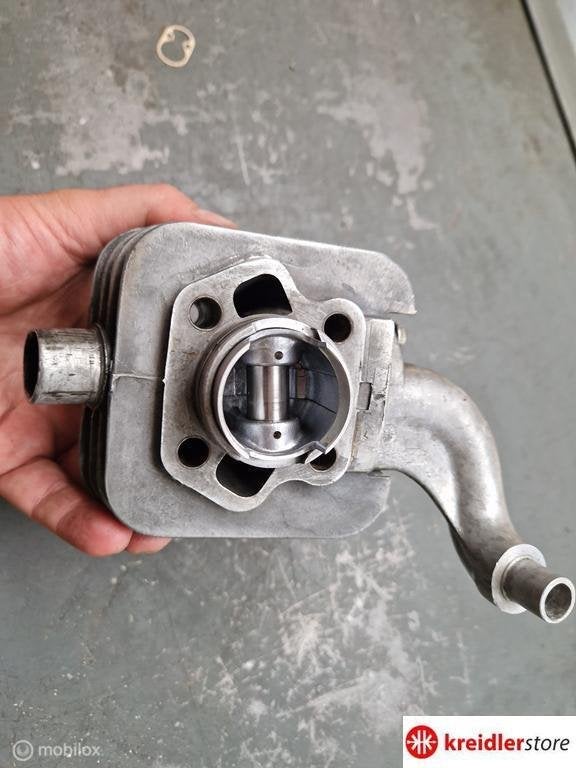 Kreidler 2 pk Mahle geforceerd gekoelde cilinder met zuiger, Fietsen en Brommers, Gebruikt, Kreidler, Ophalen of Verzenden, Kreidler