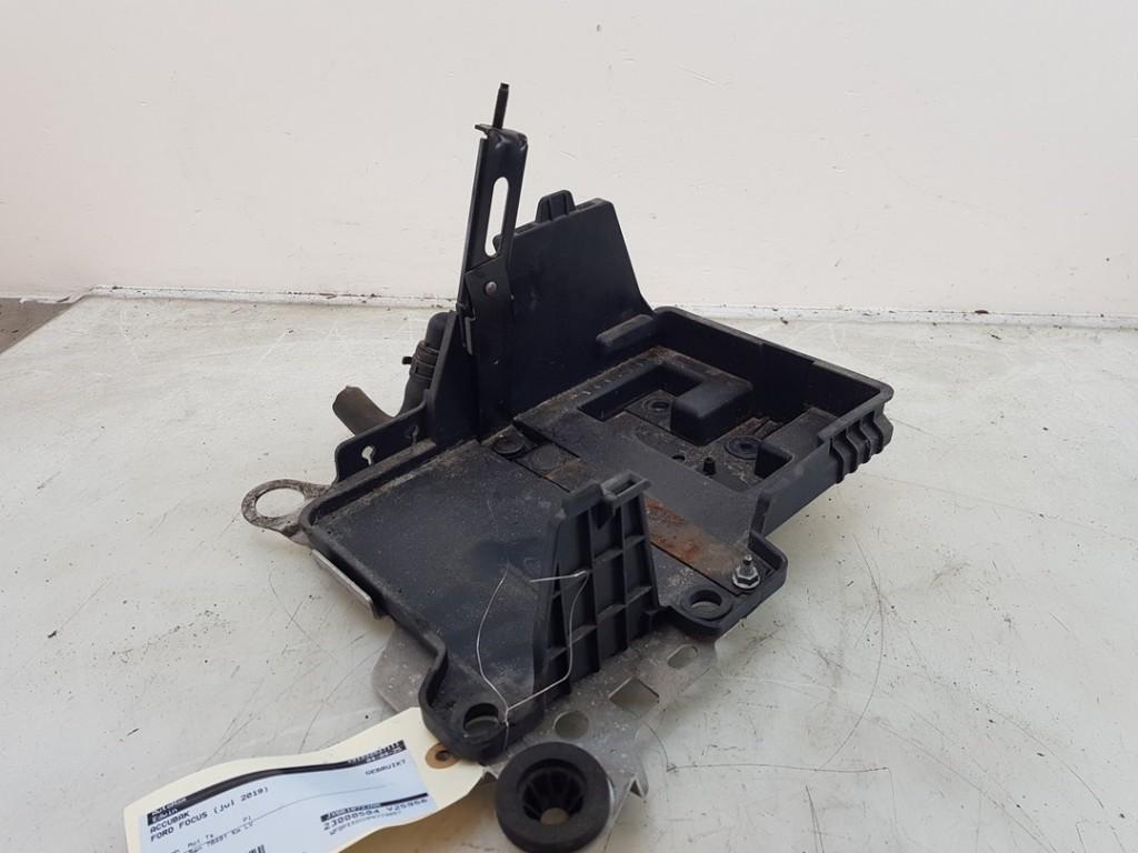BAC A BATTERIE Ford Focus 4 Wagon (|JX6B10723AB|2350538|), Utilisé, Ford
