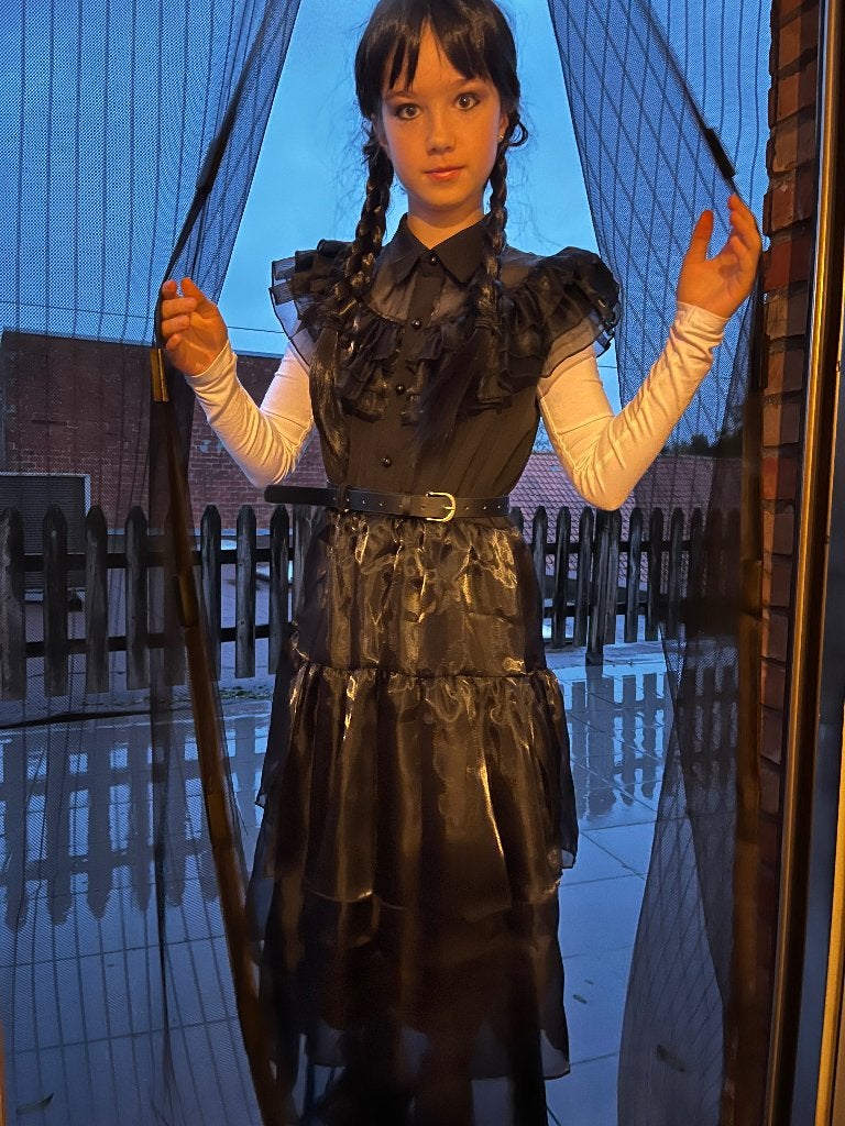 Halloween Wednesday kleed, Vêtements | Femmes, Costumes de carnaval & Vêtements de fête, Enlèvement, Comme neuf