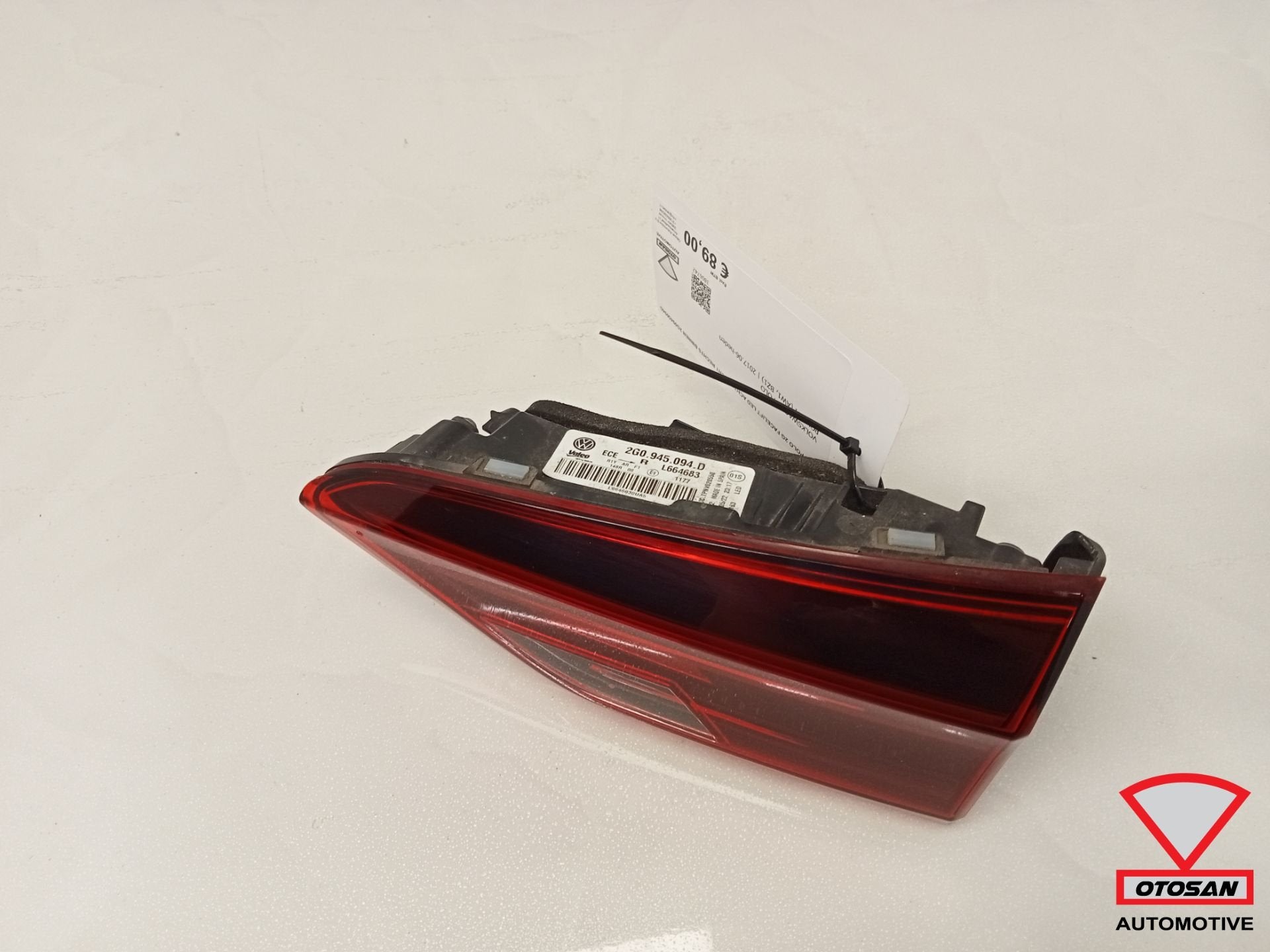 VW Polo 2G Facelift LED Achterlicht Rechts Binnen 2G0945094d, Gebruikt, Volkswagen, Volkswagen AG, Vw@volkswagen.de