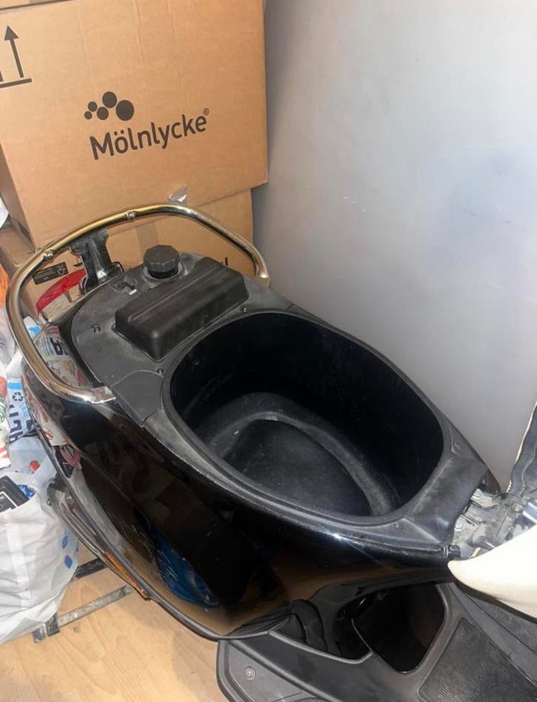 Vespa lx 50, Fietsen en Brommers, Scooters | Vespa, Ophalen, Benzine, 50 cc, Vespa LX