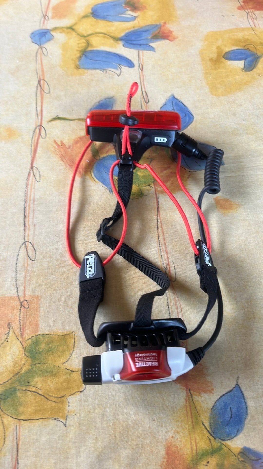 Petzl nao+ oplaadbare hoofdlamp, Enlèvement