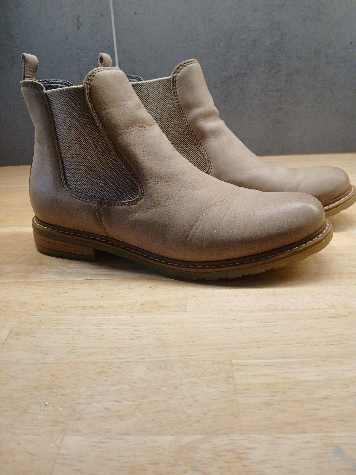 Lage laarsjes Tamaris mt 36, Kleding | Dames, Schoenen, Tamaris, Overige kleuren, Lage of Enkellaarzen, Ophalen of Verzenden