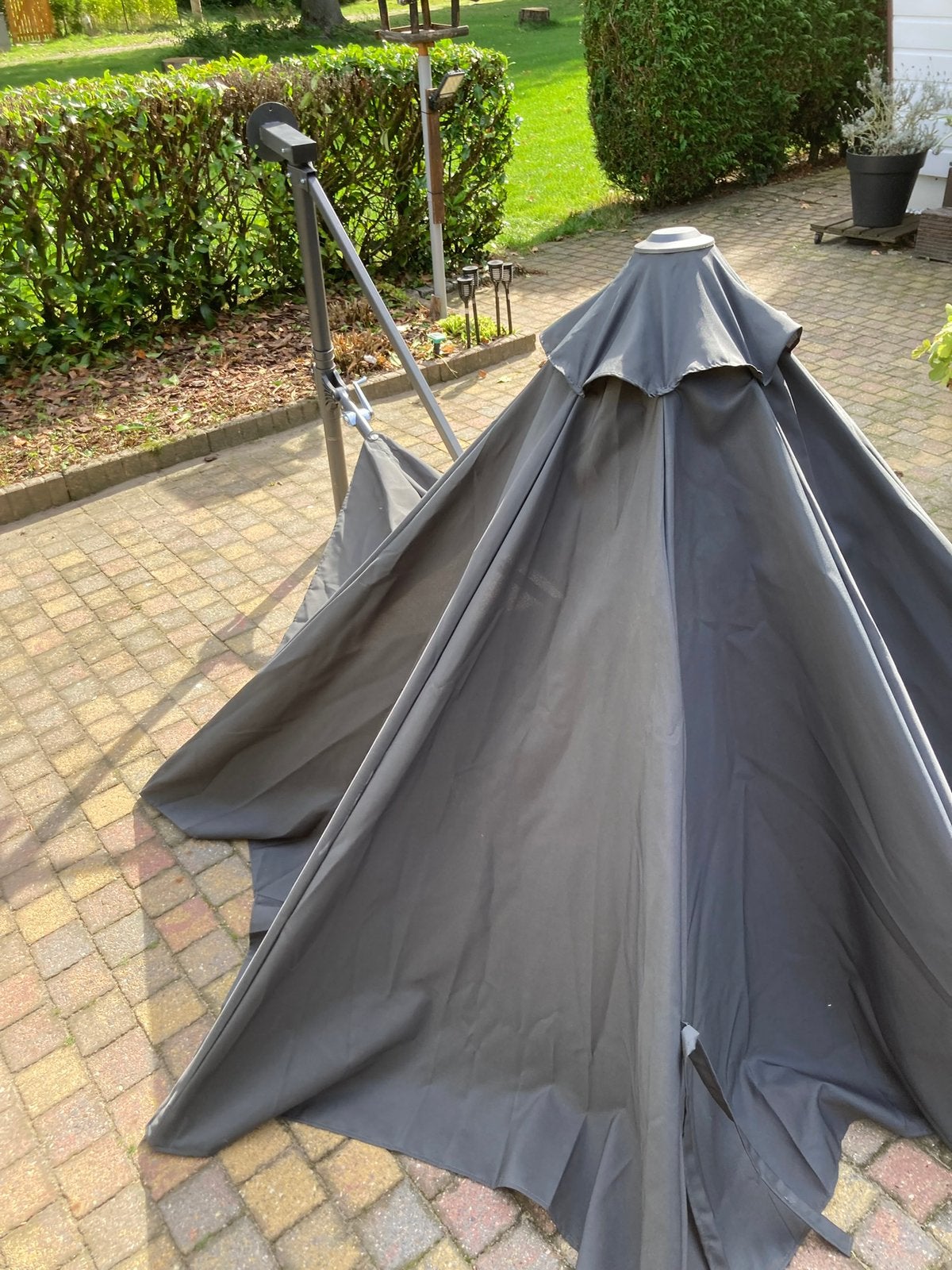 Parasol muurbevestiging, Ophalen, Zo goed als nieuw