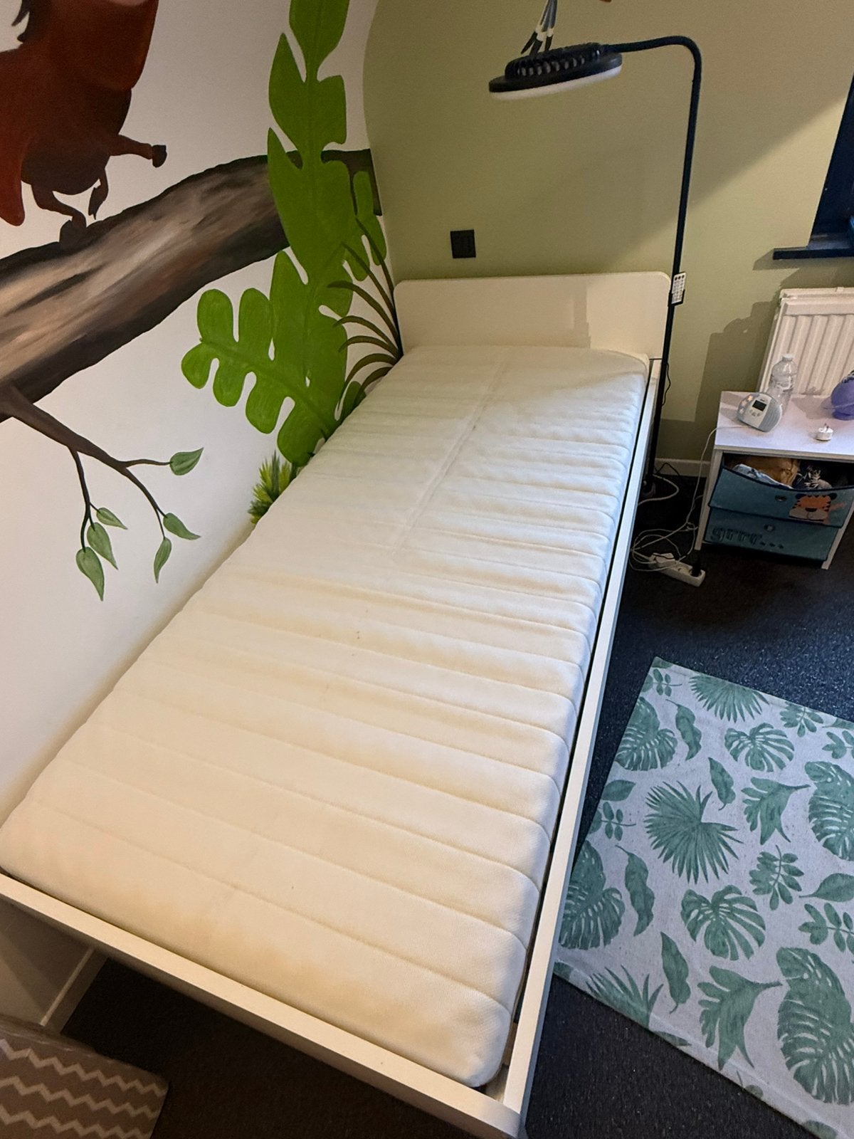 Bed met matras 90x200, Enlèvement, Comme neuf