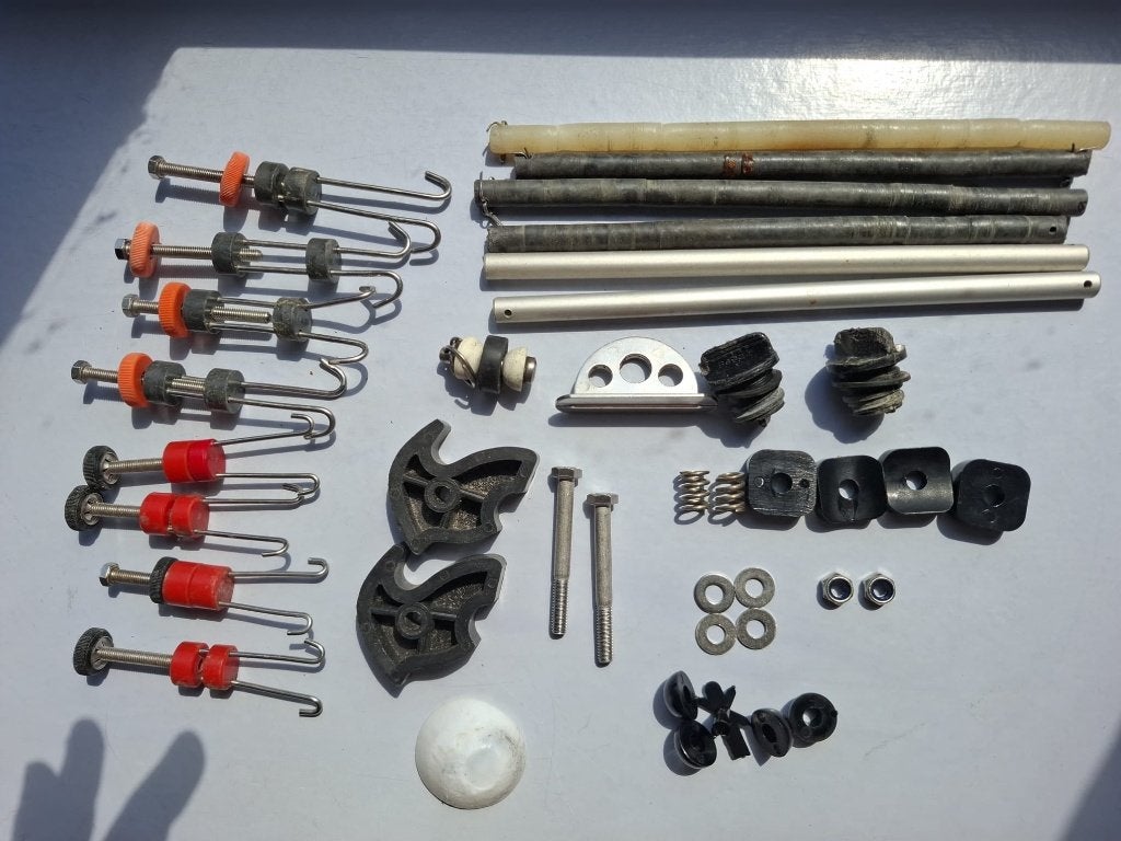 Accastillage pour catamaran Hobie Cat 14 et 16, Enlèvement, Comme neuf, Hobie 16, Hobie