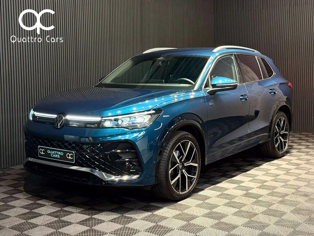 Volkswagen Tiguan 1.5 eTSI - TVA - R-Line - Boite auto - Cou, Auto's, Automaat, 4 cilinders, Blauw, Alcantara