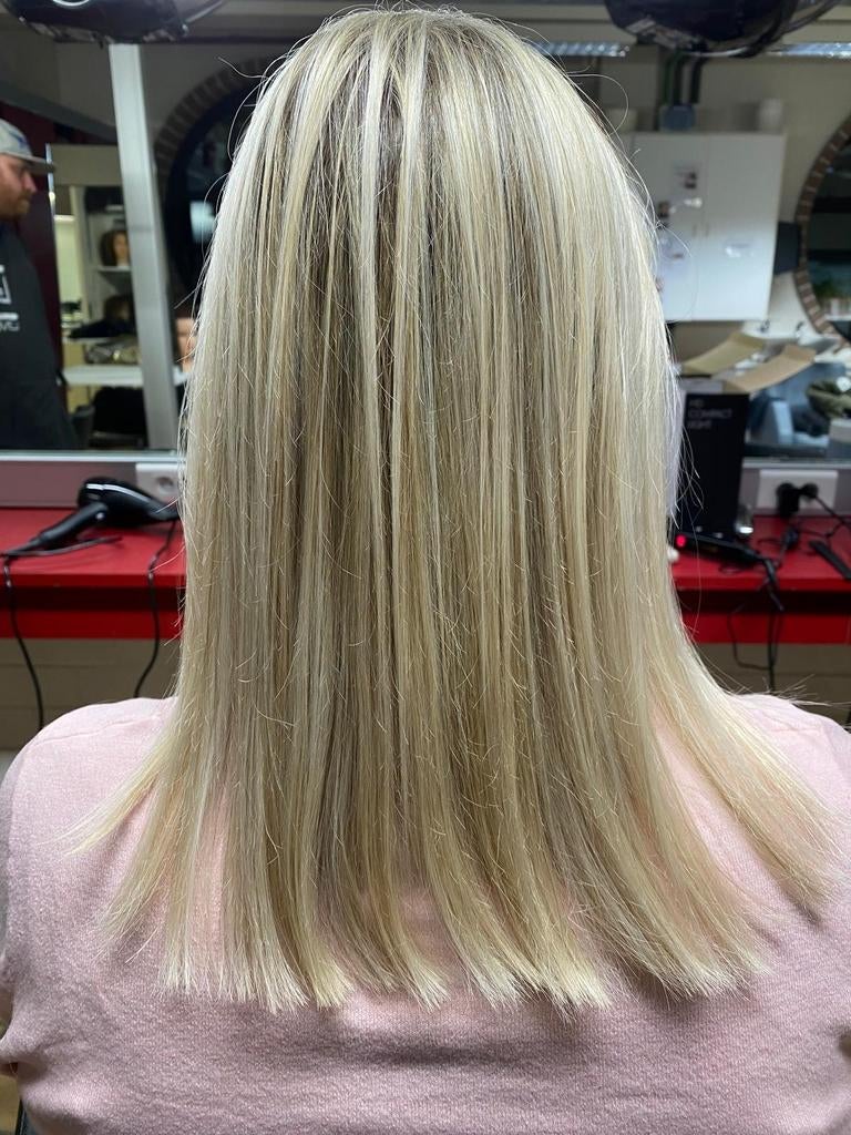 Model  voor hairbotox en hairfiller, Ophalen of Verzenden