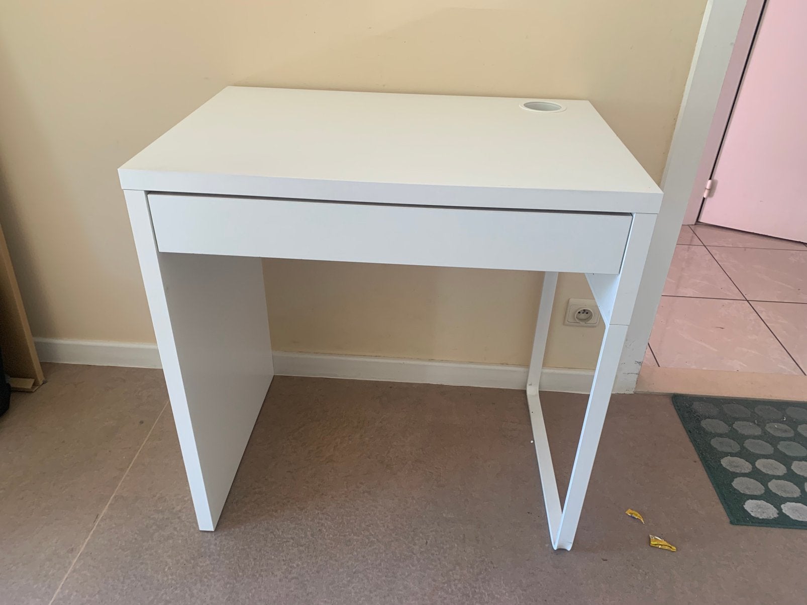 Table de bureau (bureau) - 73x50cm, Moderne, Enlèvement, Espace de rangement, Comme neuf
