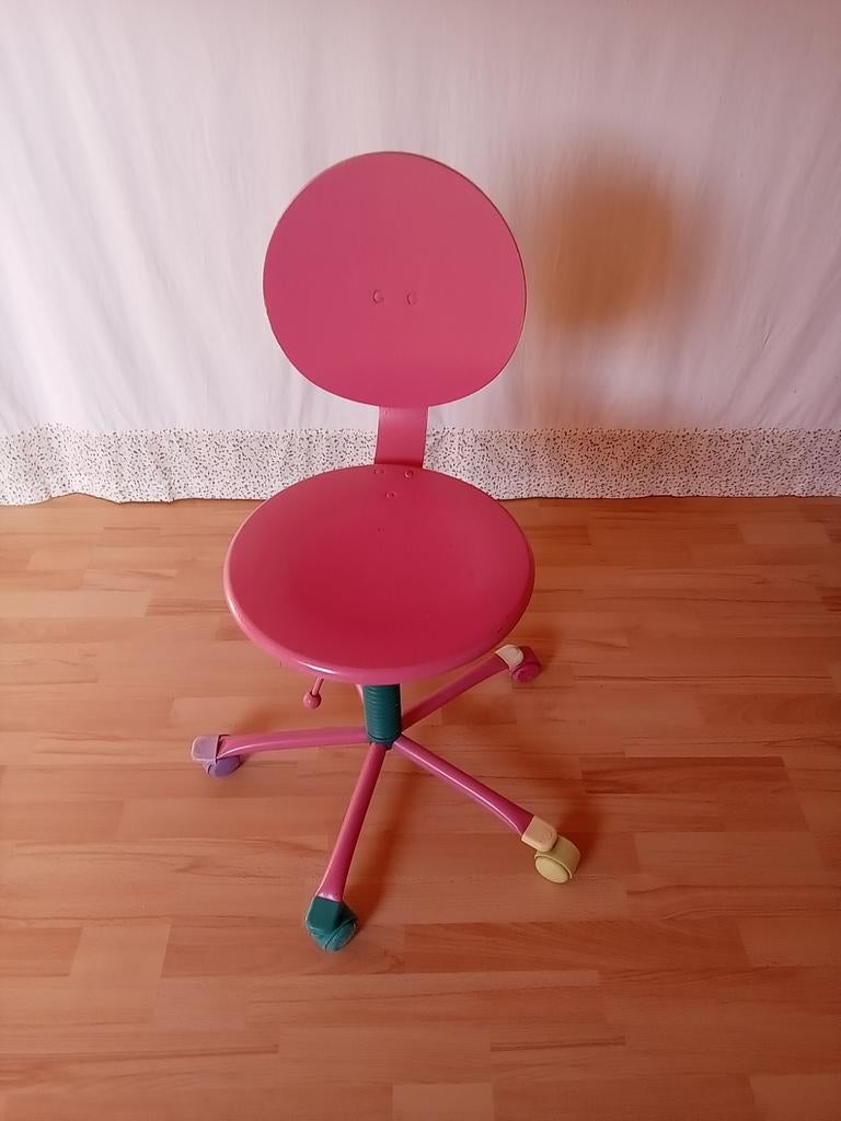 Kinder Bureaustoel, Ophalen