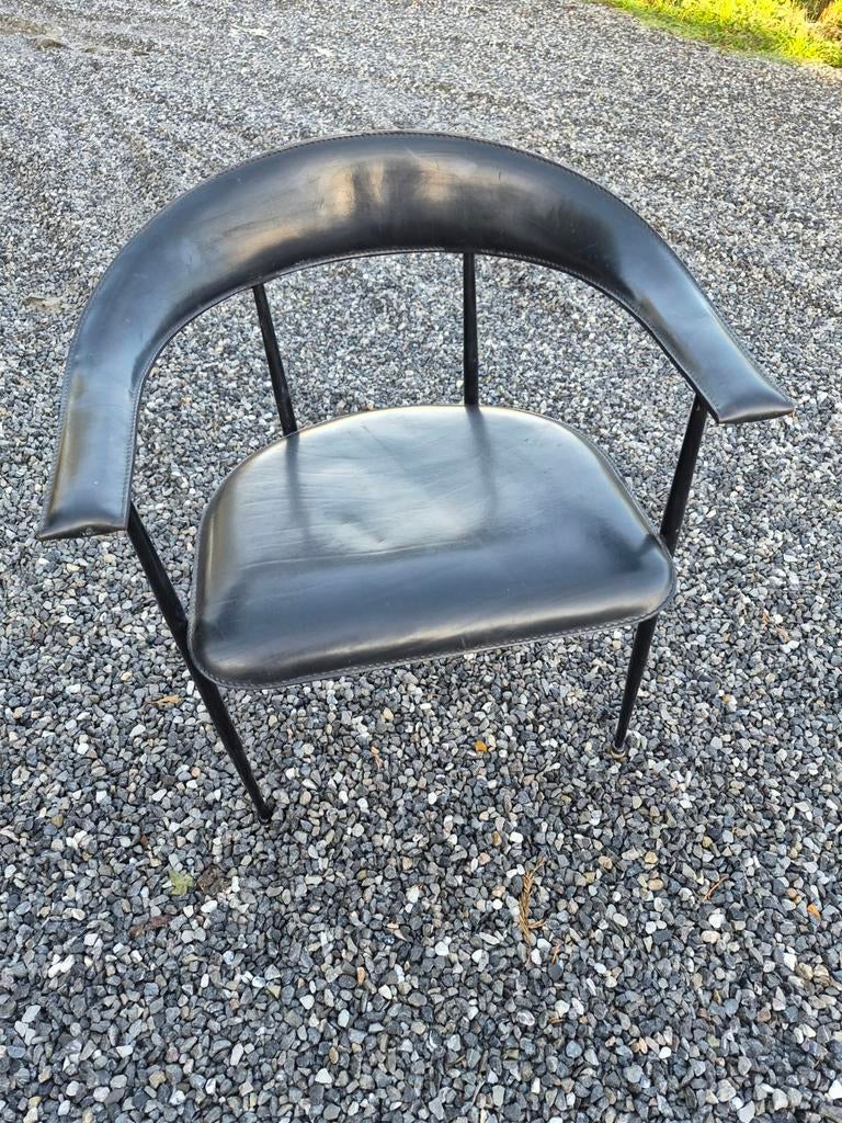Fauteuil P40 van Giancarlo Vegni & Gianfranco Gualtierot, Ophalen, Zwart, Eén