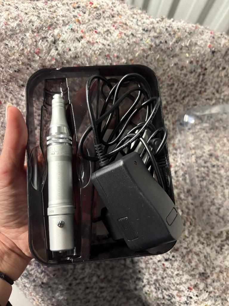 Microneedling pen, Enlèvement, Comme neuf, Autres types