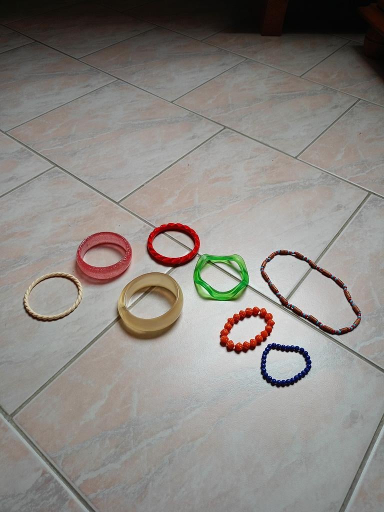 Bracelets, Bijoux, Sacs & Beauté, Bracelets, Envoi, Comme neuf, Autres couleurs, Synthétique ou Plastique