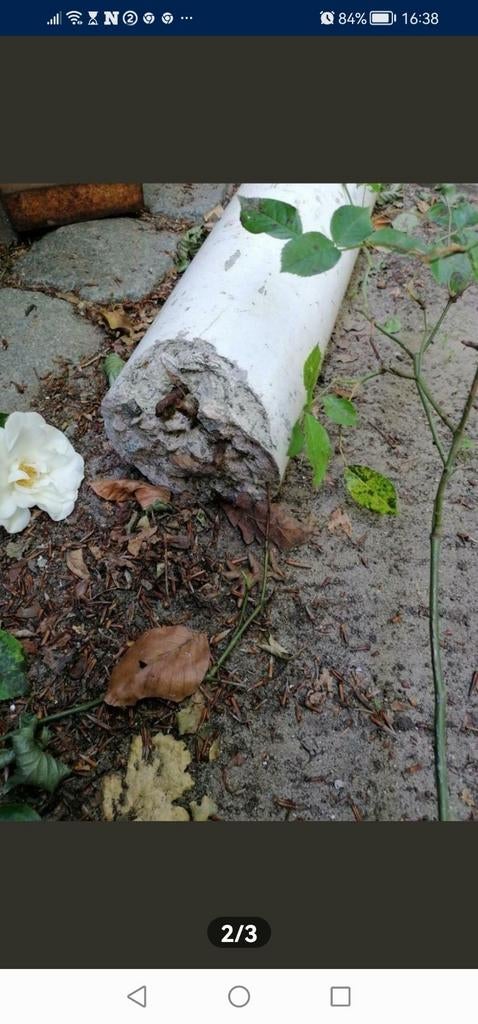 Beton paal betonnen paal steunpaal, Ophalen, Zo goed als nieuw