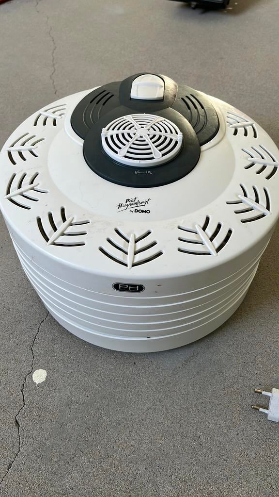 Fruitdroger Domo, Elektronische apparatuur, Ophalen, Zo goed als nieuw