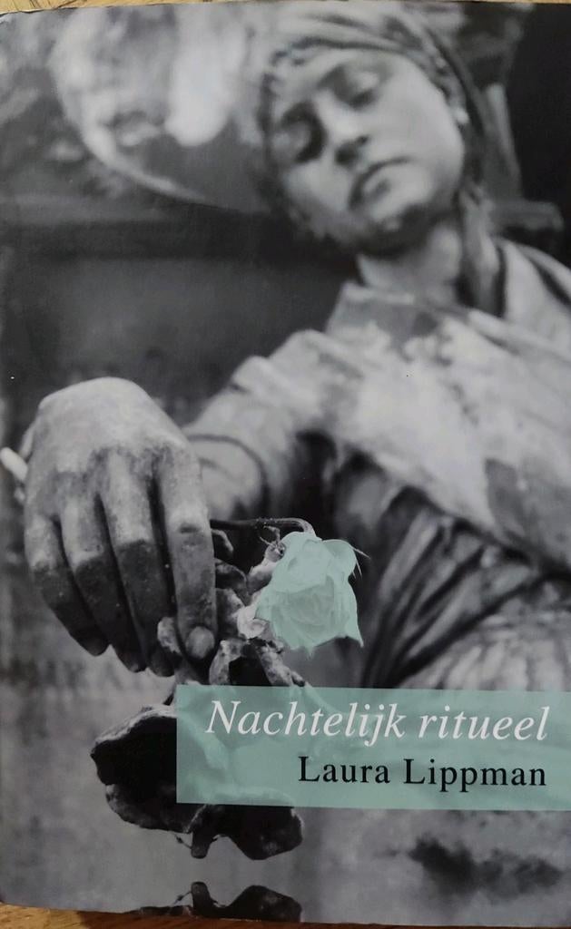 Nachtelijk ritueel - Laura Lippman, Ophalen of Verzenden, Zo goed als nieuw