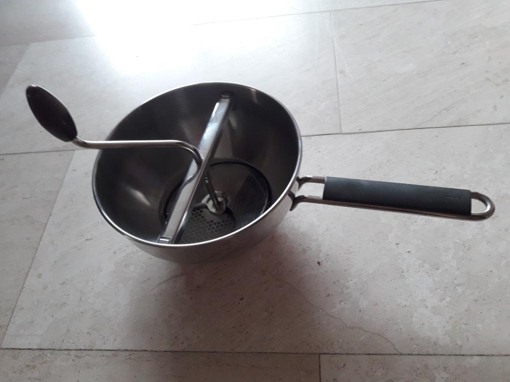 Hachoir à aliments Cuisipro Delux, Enlèvement ou Envoi, Utilisé