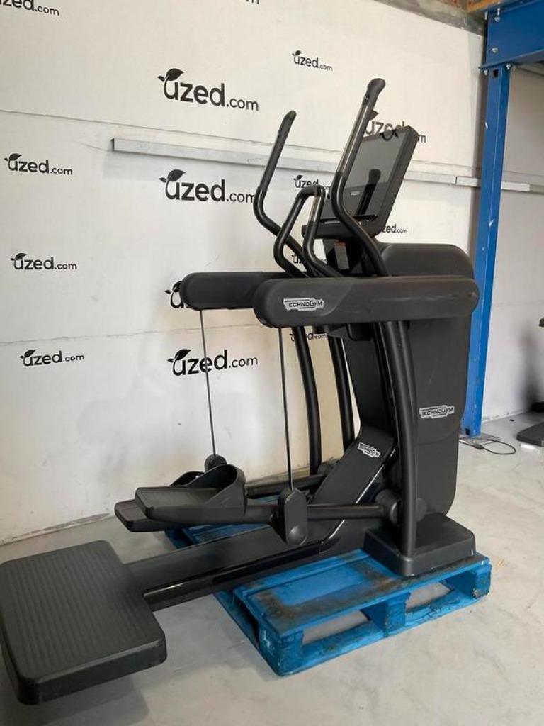 Technogym Artis Vario Live 16 – Noir diamant, Sports & Fitness, Enlèvement ou Envoi, Comme neuf, Jambes, Autres types