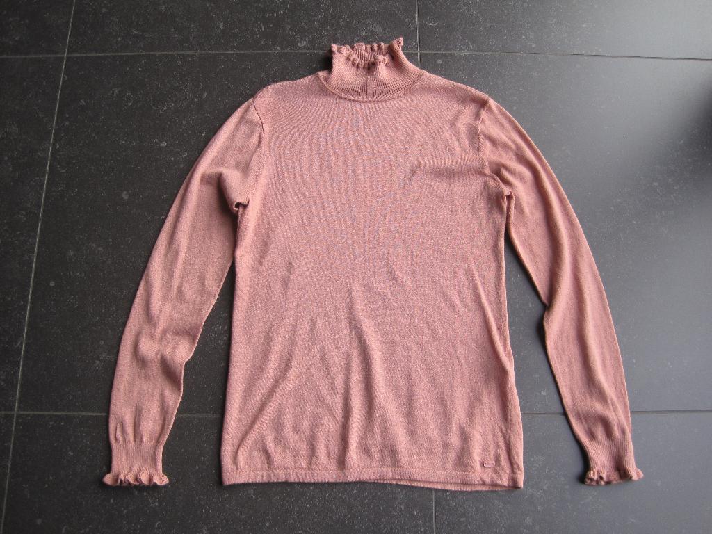 Pull River Woods maat M, Maat 38/40 (M), River Woods, Ophalen of Verzenden, Roze
