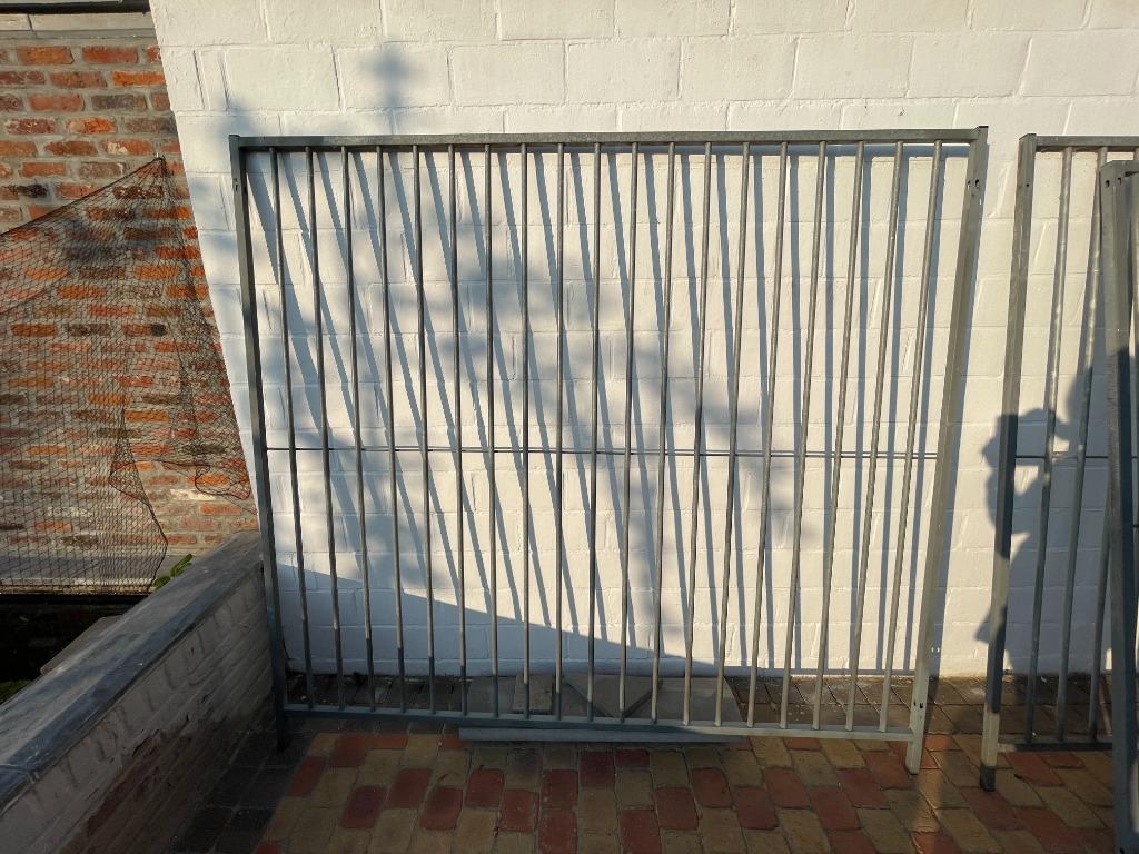Hondenren - hondenkennel, Dieren en Toebehoren, Hondenhokken, Ophalen, Hondenkennel, 110 cm of meer, 100 cm of meer