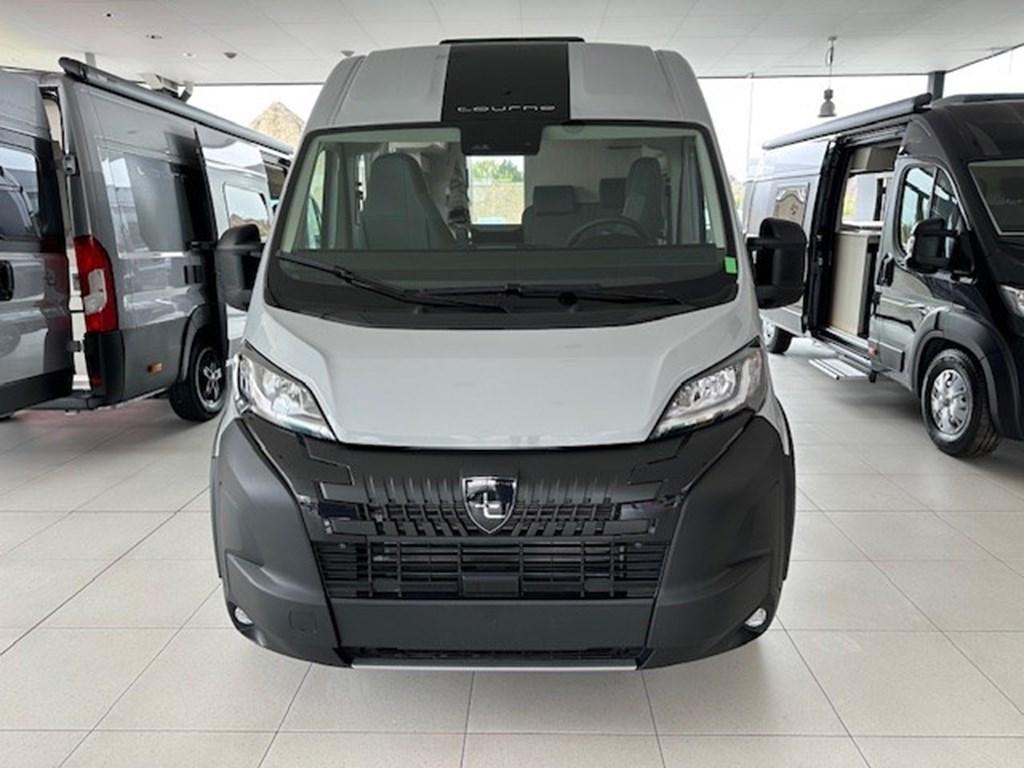 Peugeot Boxer Campervan Tourne Cruise 6m, Auto's, Peugeot, Monovolume, Euro 6, Bedrijf, 140 pk