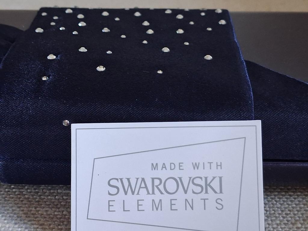 Cludge met swarovski kristal Estee Lauder, Ophalen of Verzenden, Zo goed als nieuw