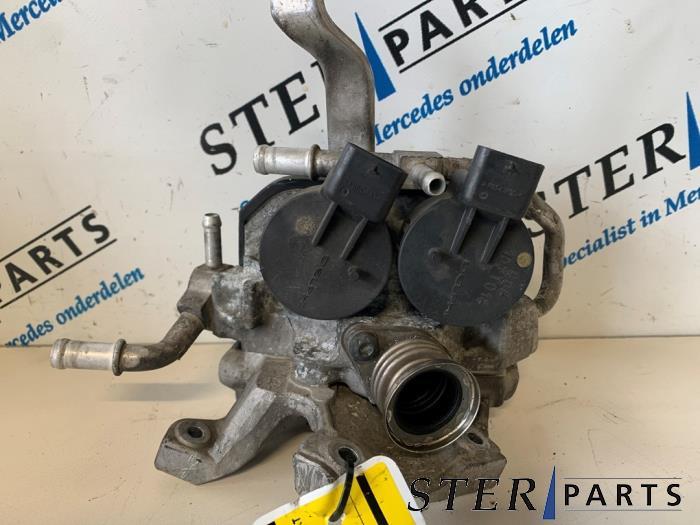 Valve RGE d'un Mercedes E-Klasse, Enlèvement ou Envoi, 3 mois de garantie, Utilisé, Mercedes-Benz